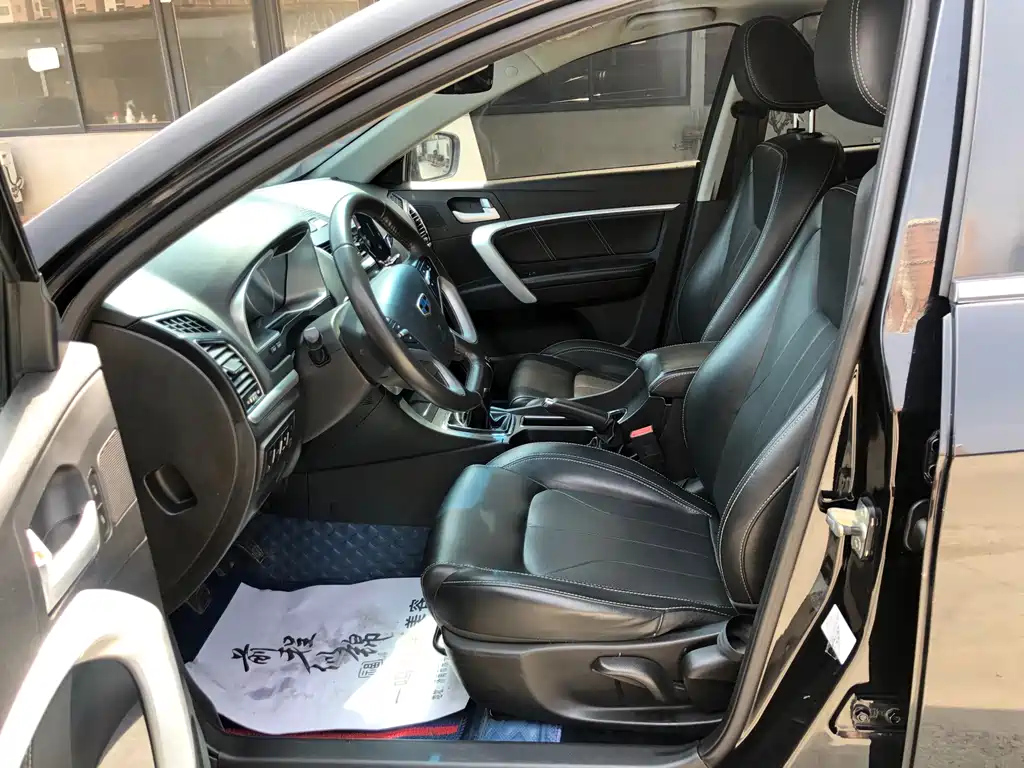 GEELY AUTO EMGRAND 2016