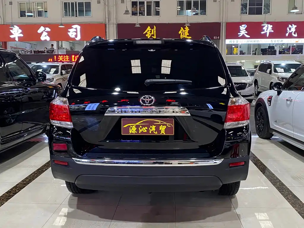 TOYOTA HIGHLANDER 2014