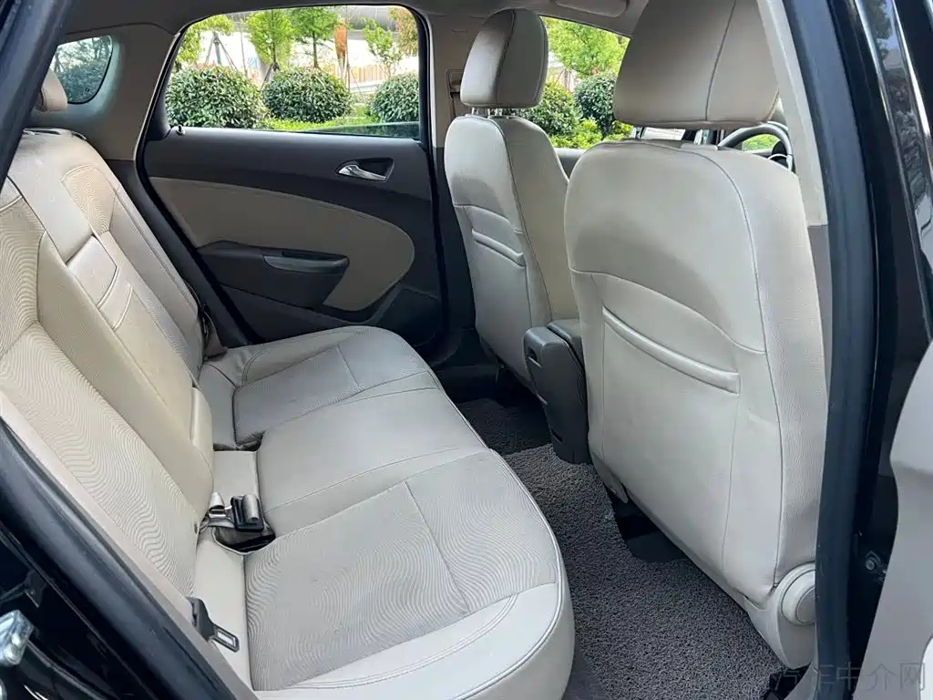 BUICK EXCELLE 2011