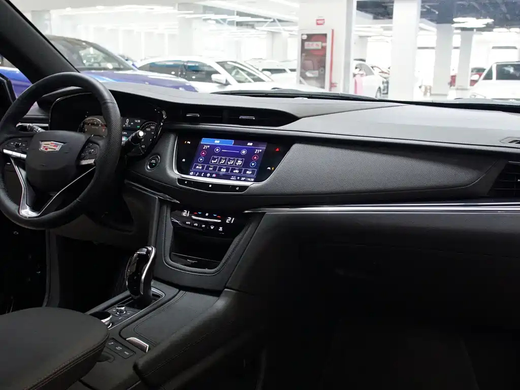 CADILLAC XT6 2020