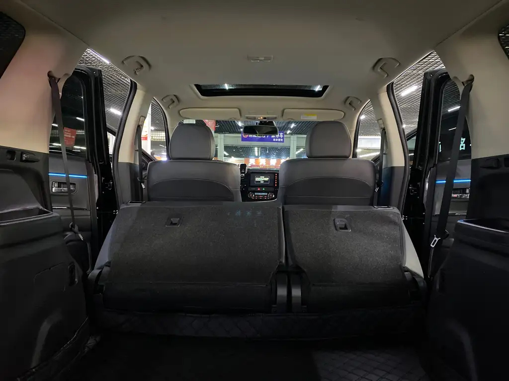 MITSUBISHI OUTLANDER 2022