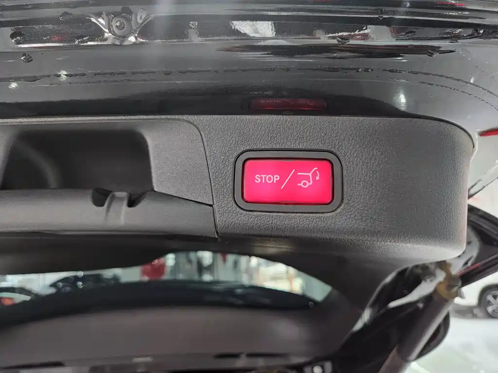 MERCEDES BENZ GLB 2022