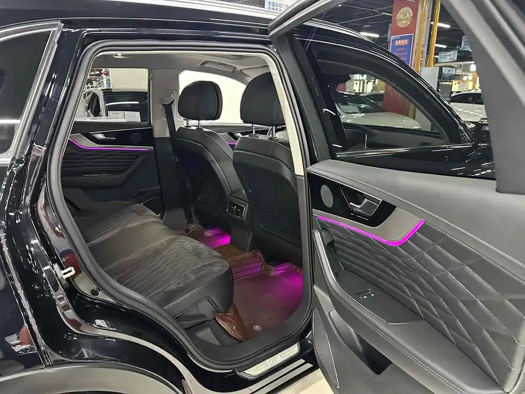 HONGQI HS5 2022