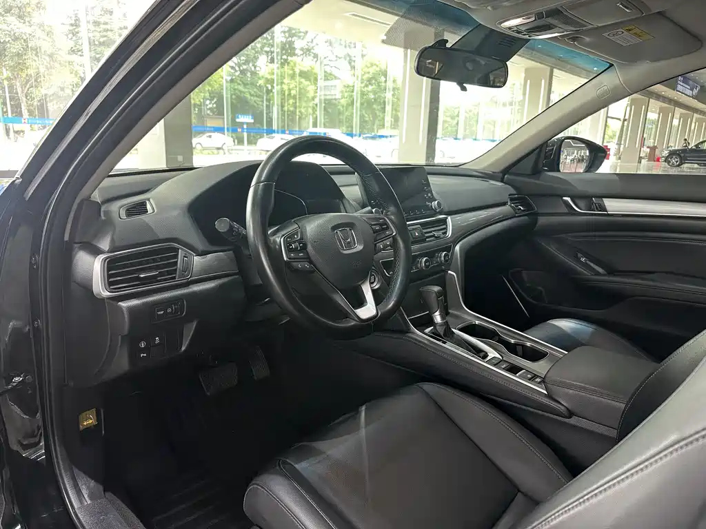HONDA ACCORD 2021