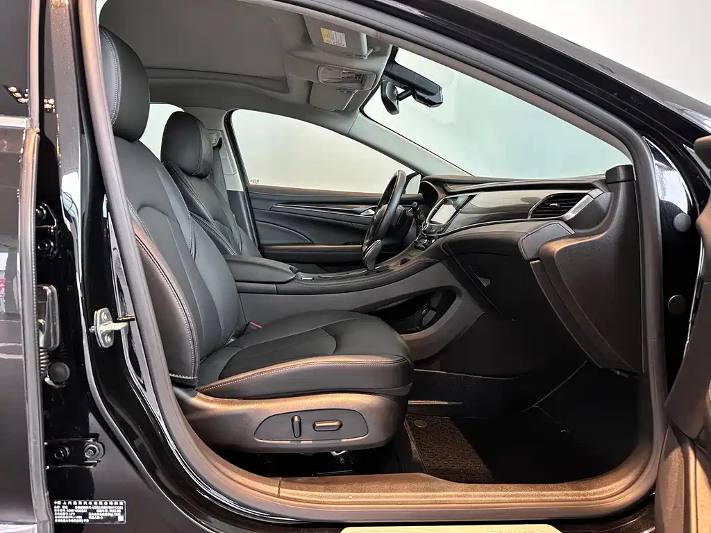BUICK LACROSSE 2023