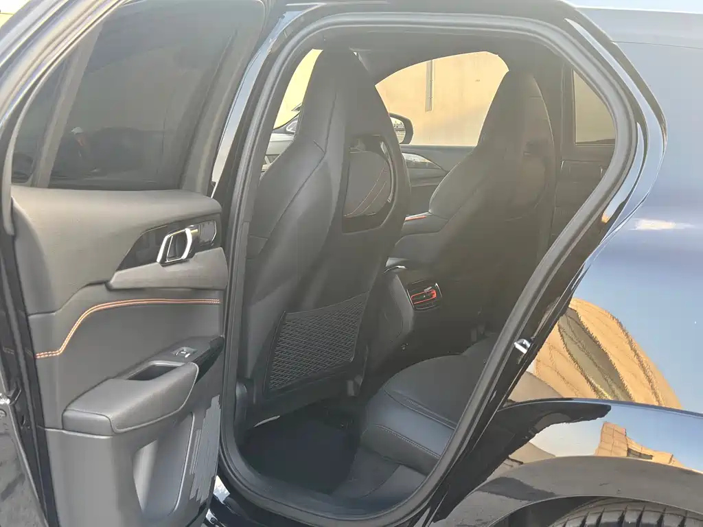 LYNK&CO 02 HATCHBACK 2022
