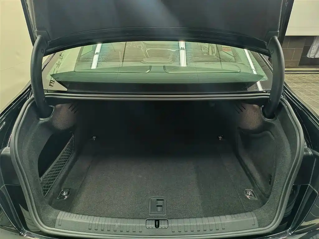 AUDI A6L 2023