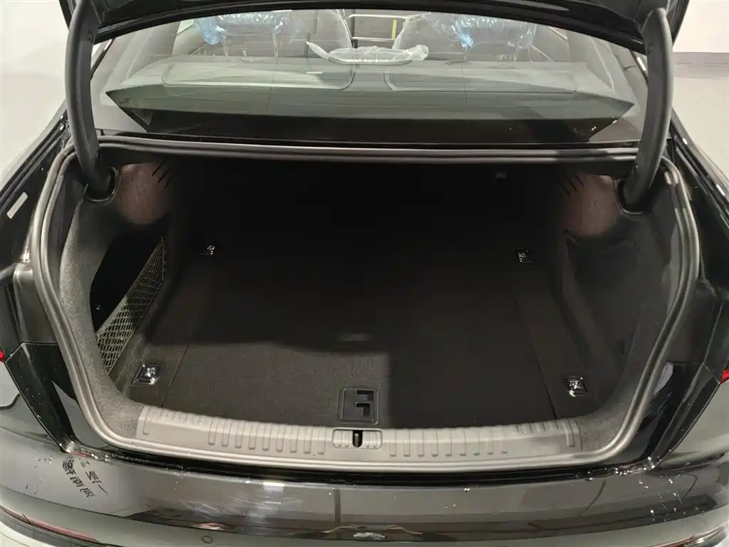 AUDI A6L 2024