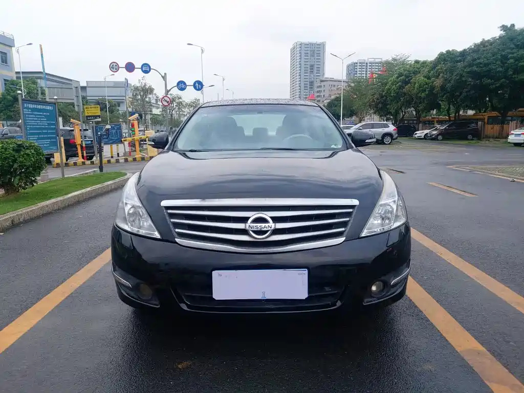 NISSAN TEANA 2009