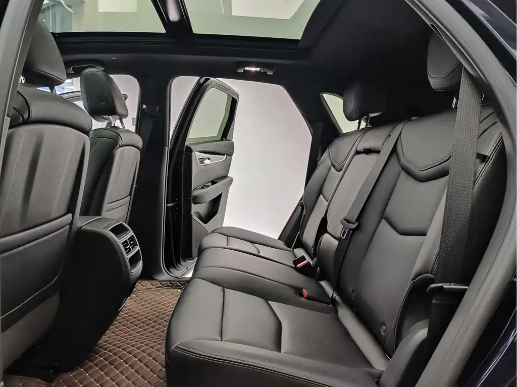 CADILLAC XT5 2021