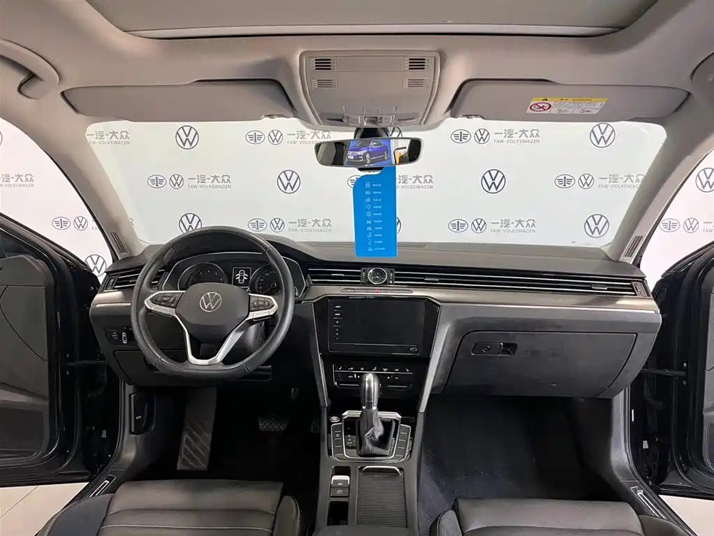 VOLKSWAGEN MAGOTAN 2021