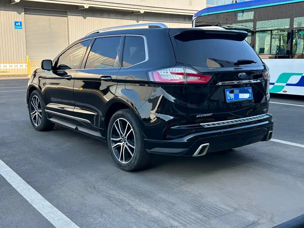 FORD EDGE 2020