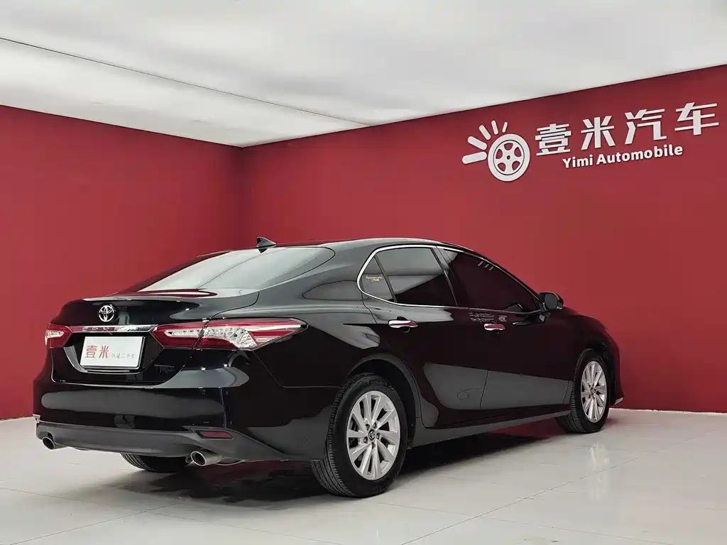 TOYOTA CAMRY 2022