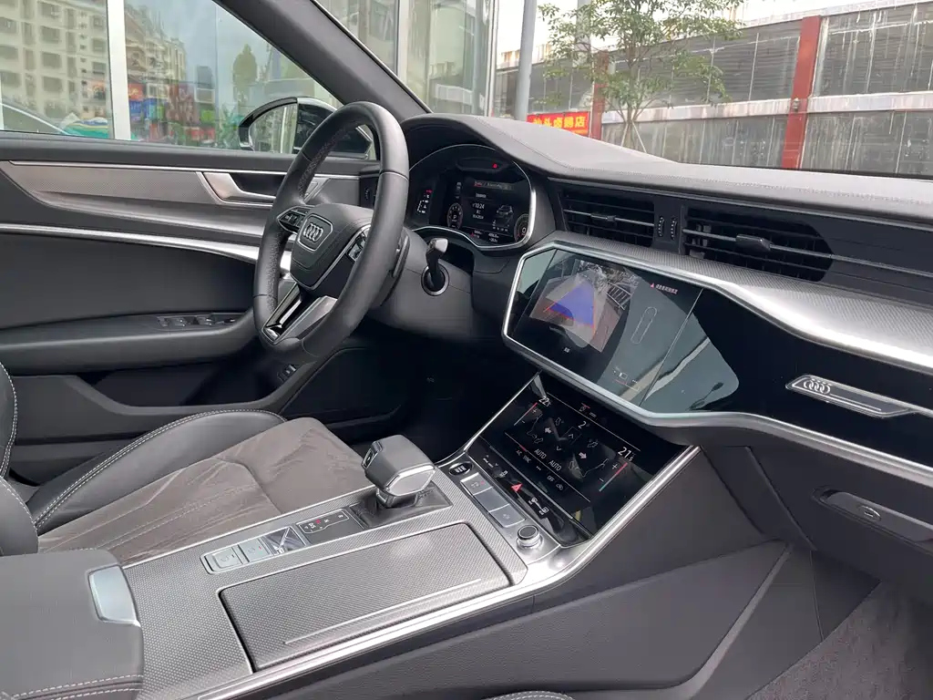 AUDI A6L 2023