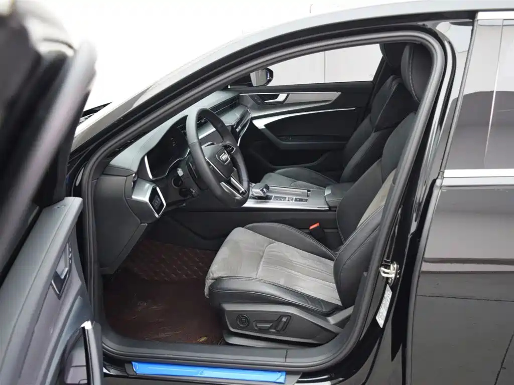 AUDI A6L 2023