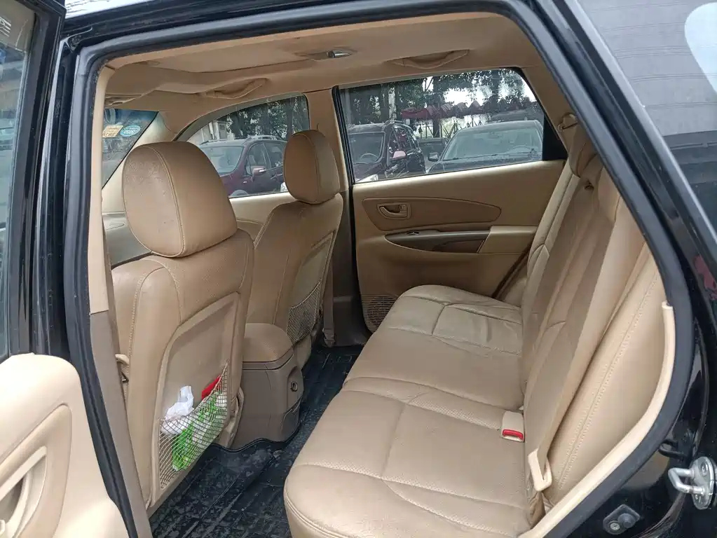HYUNDAI TUCSON 2010