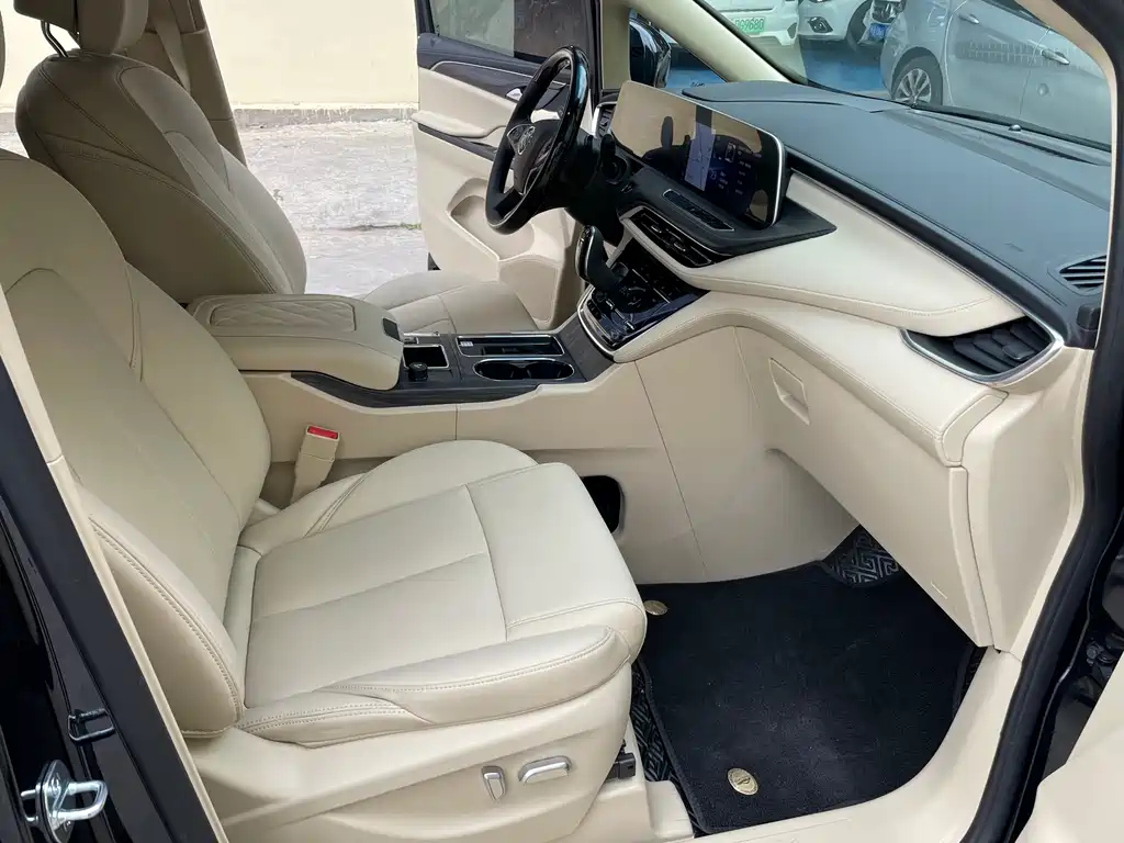 BUICK GL8 2023