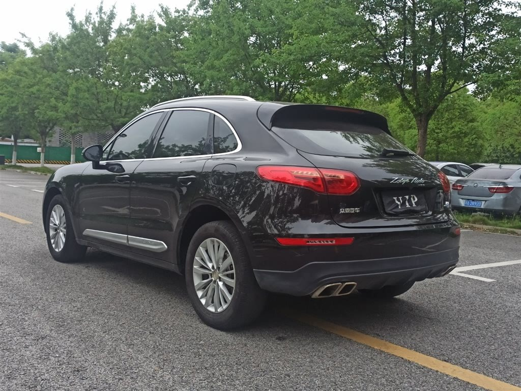 ZOTYE SR9 2017