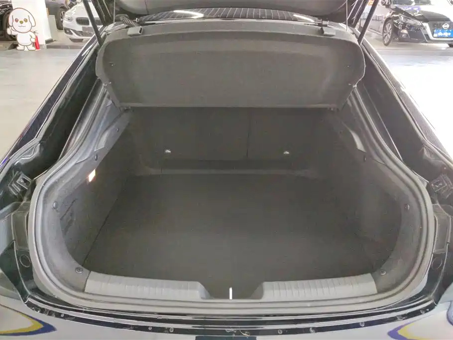 CHANGAN UNI-V SMART IDD 2023