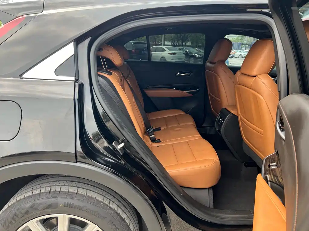 CADILLAC XT4 2022