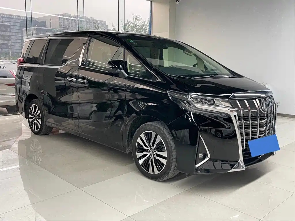 TOYOTA ALPHARD 2018