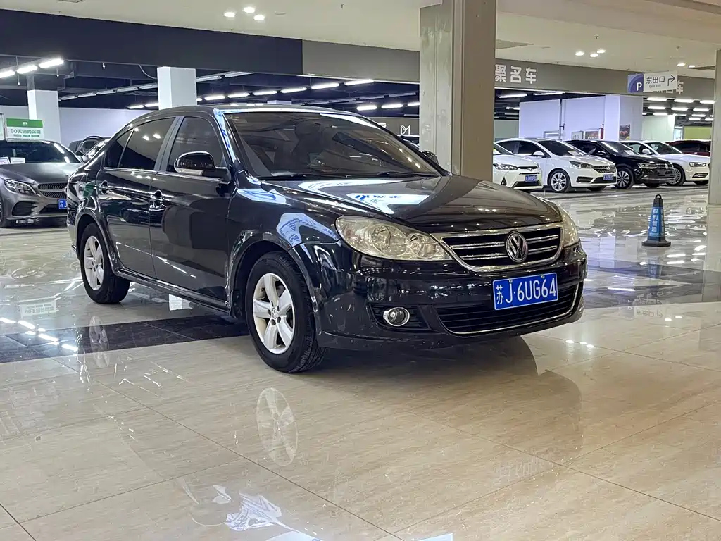 VOLKSWAGEN LAVIDA 2011