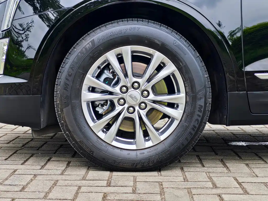 CADILLAC XT5 2023