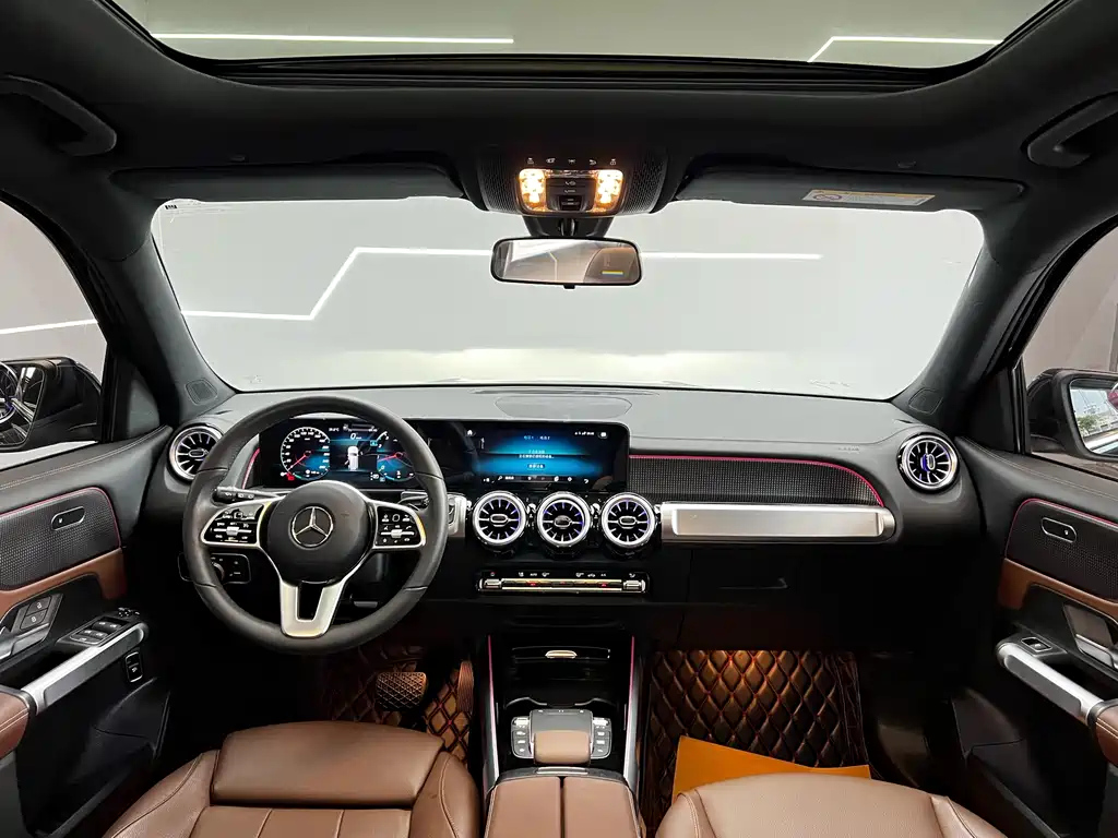 MERCEDES BENZ GLB 2022