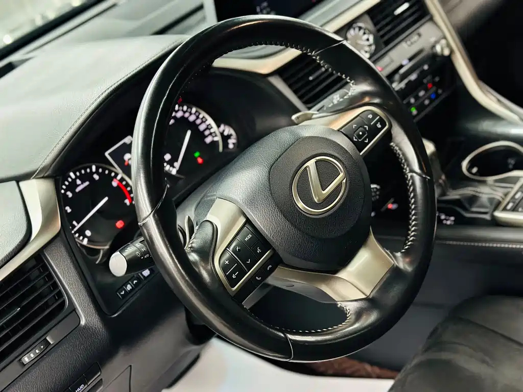 LEXUS RX 2021