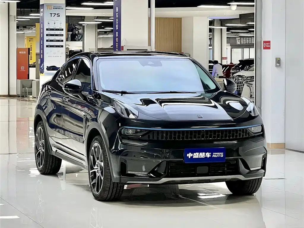LYNK&CO 05 2021