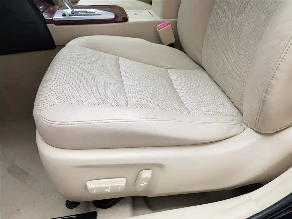 TOYOTA CAMRY 2013