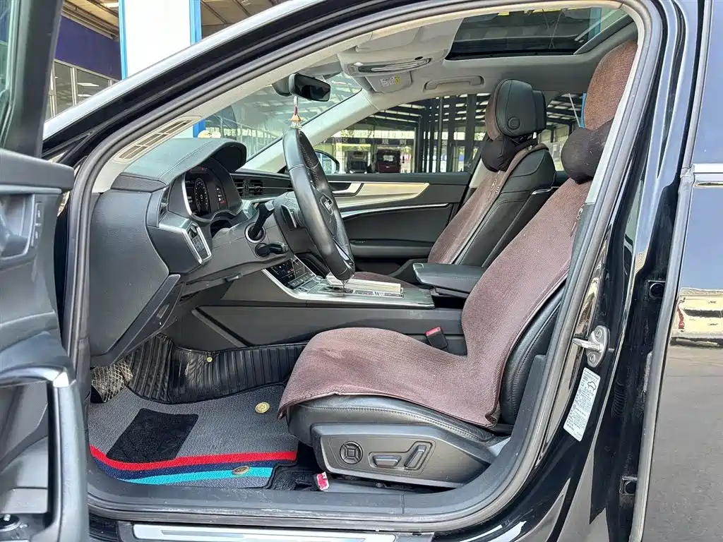 AUDI A6L 2020