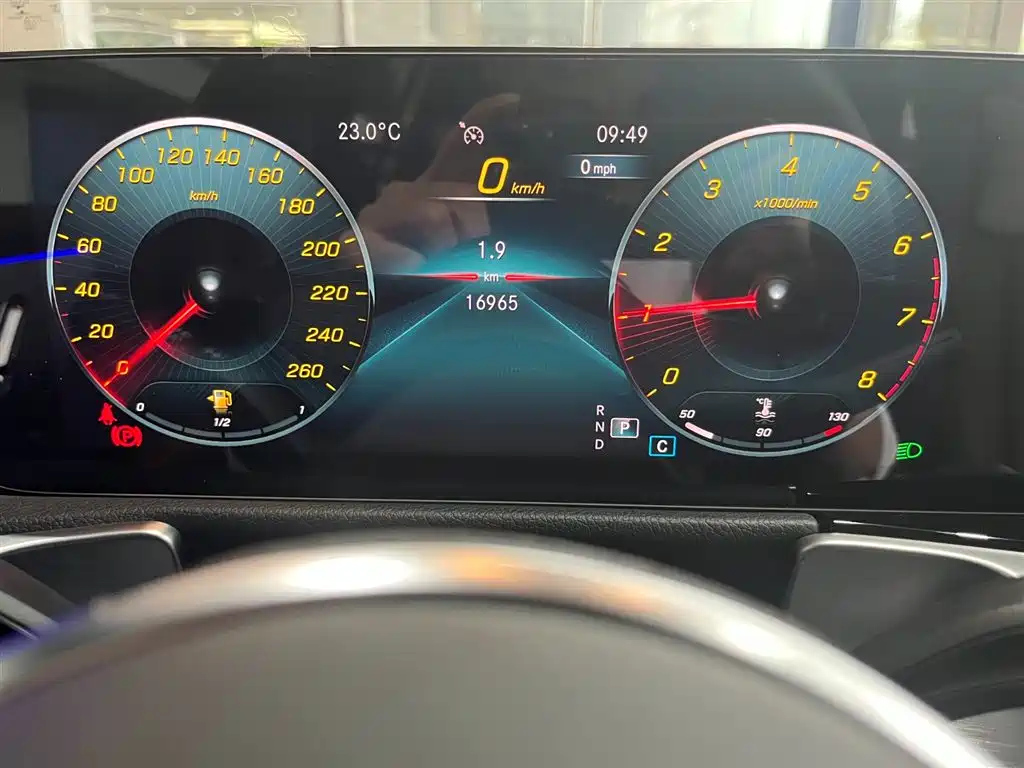MERCEDES BENZ GLB 2022
