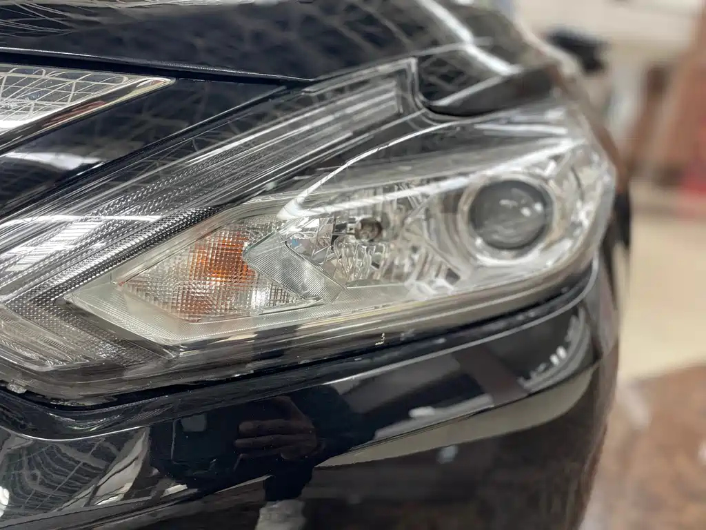 NISSAN TEANA 2017