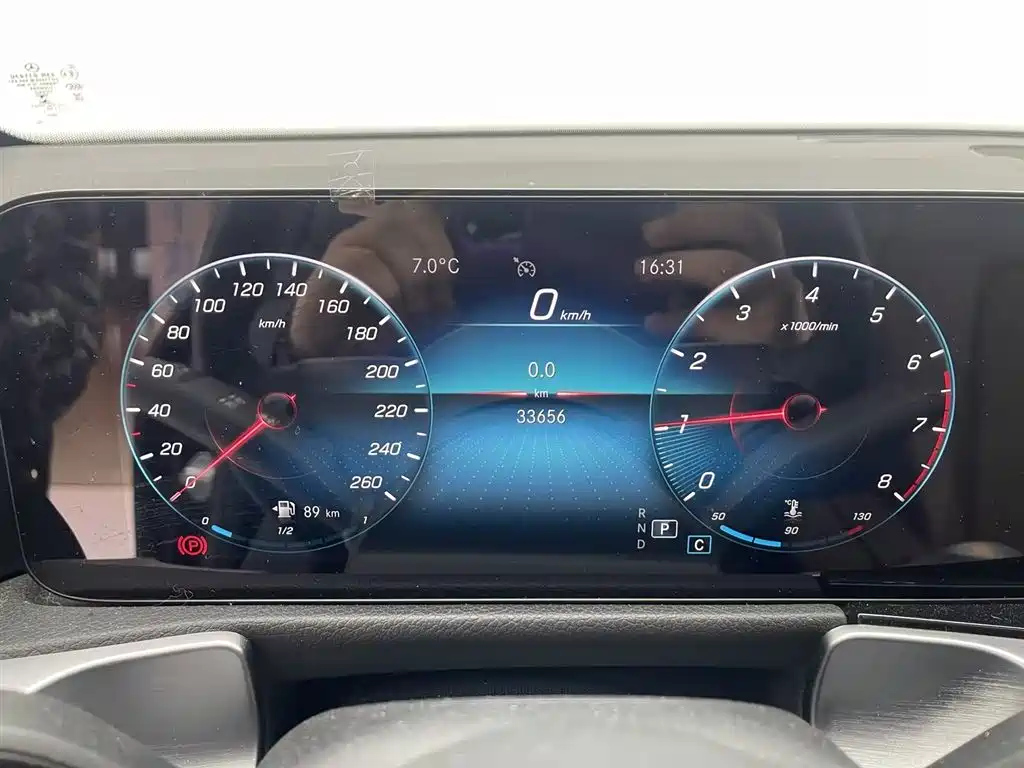 MERCEDES BENZ GLB 2022