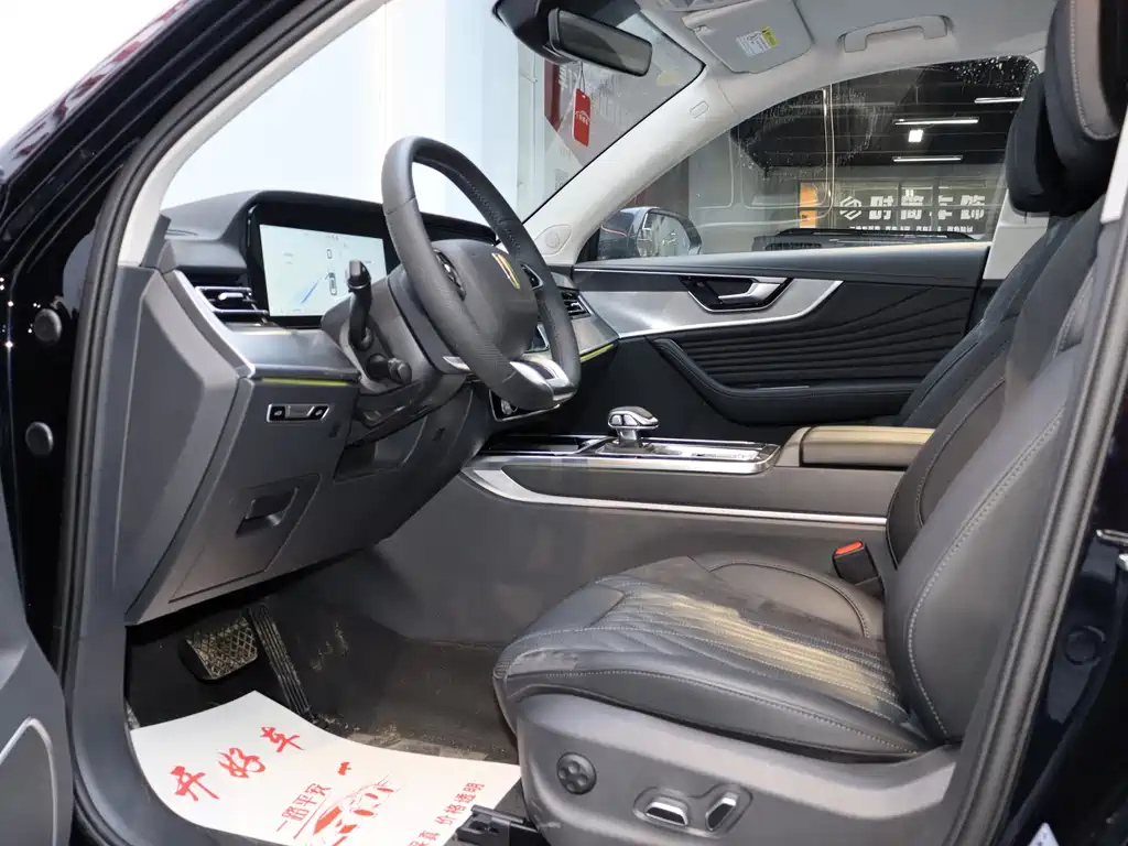 HONGQI HS5 2024