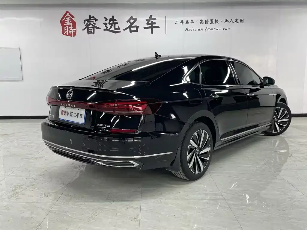 VOLKSWAGEN PASSAT 2022