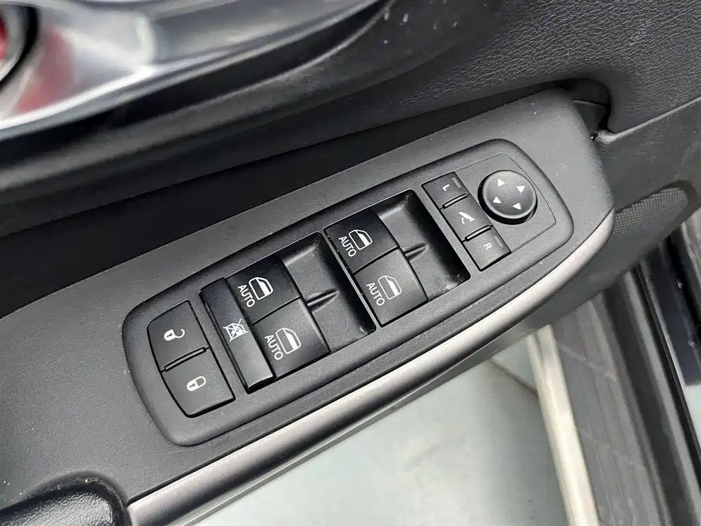 JEEP CHEROKEE 2019