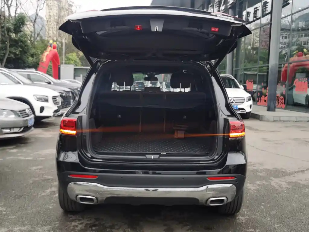 MERCEDES BENZ GLB 2022