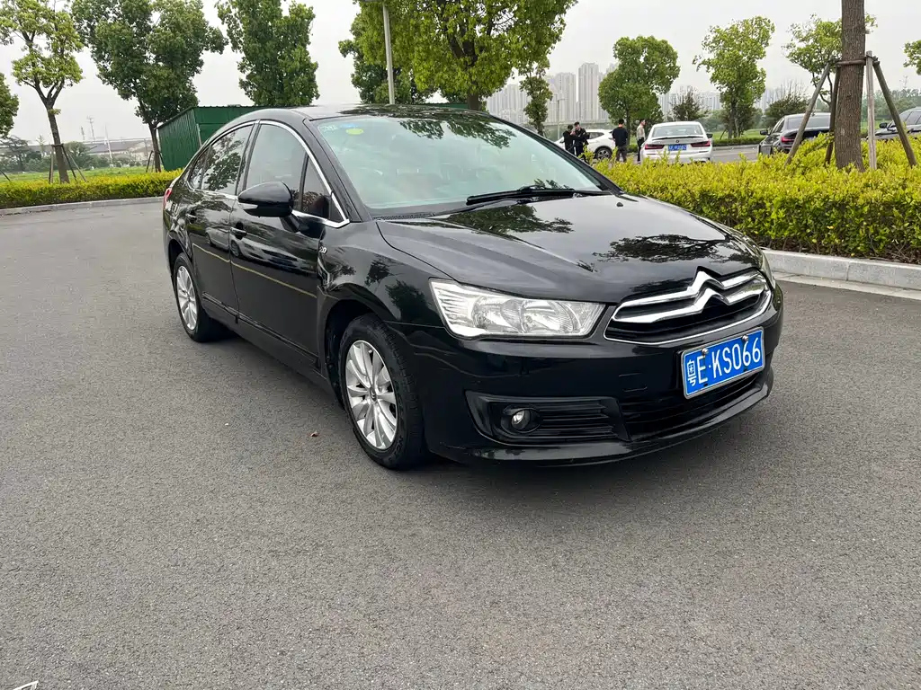 CITROEN C-QUATRE 2013