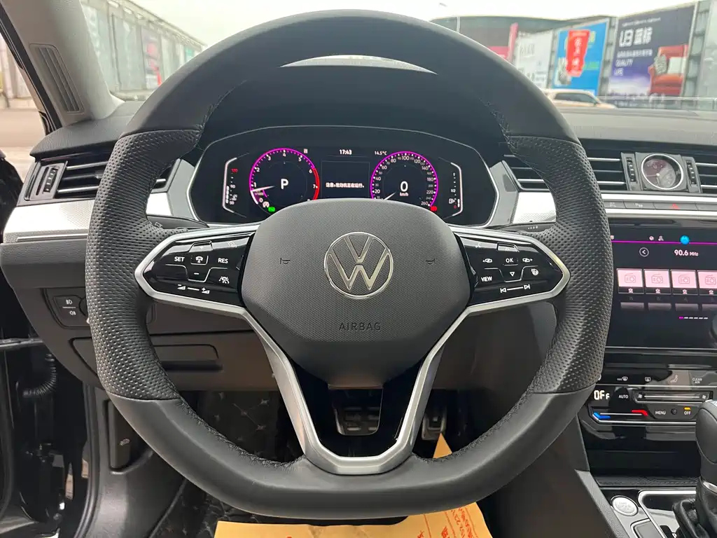 VOLKSWAGEN MAGOTAN 2024