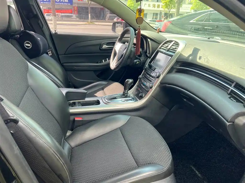 CHEVROLET MALIBU 2013