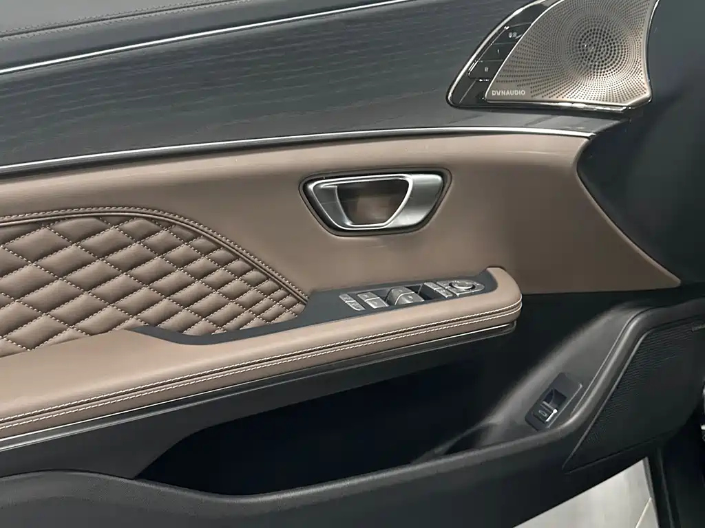 BYD HAN 2023