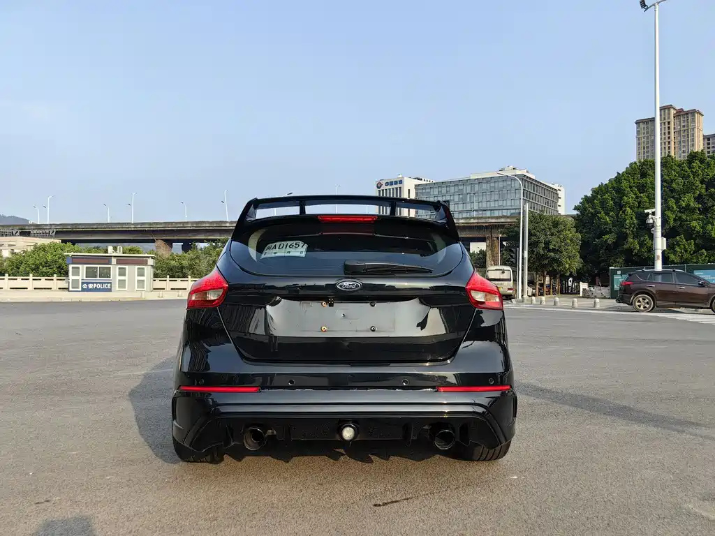 FORD FOCUS 2016
