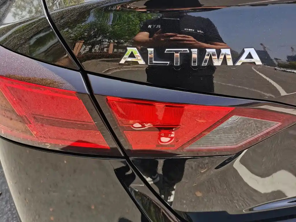 NISSAN TEANA 2021