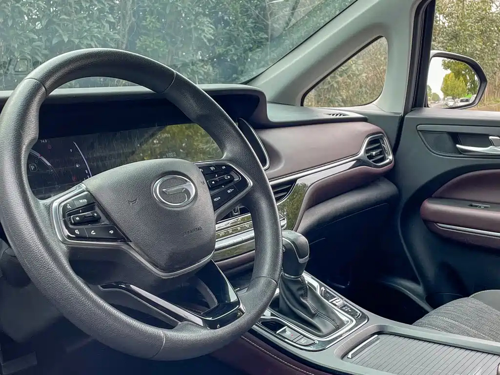 TRUMPCHI M6 2022