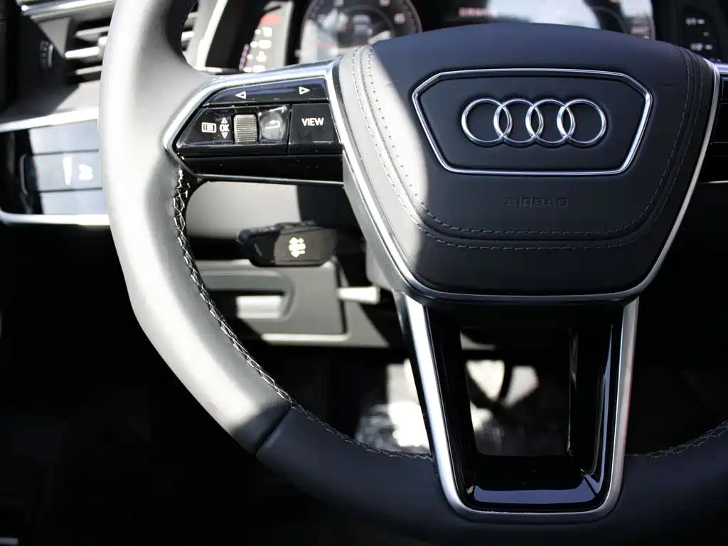 AUDI A6L 2024