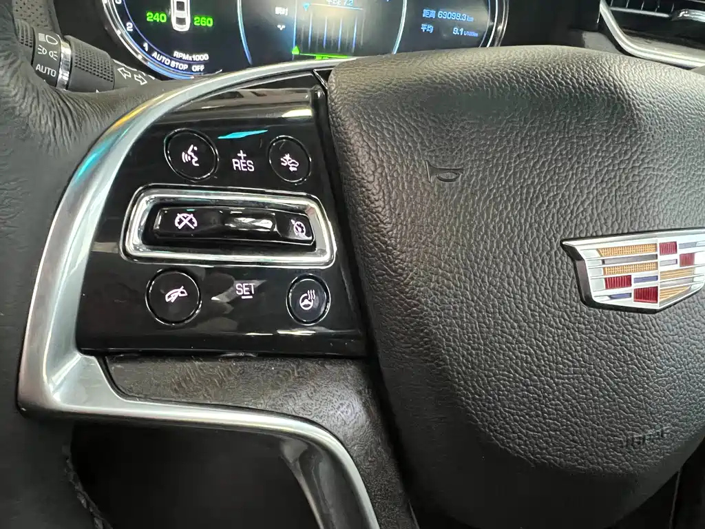 CADILLAC XTS 2018