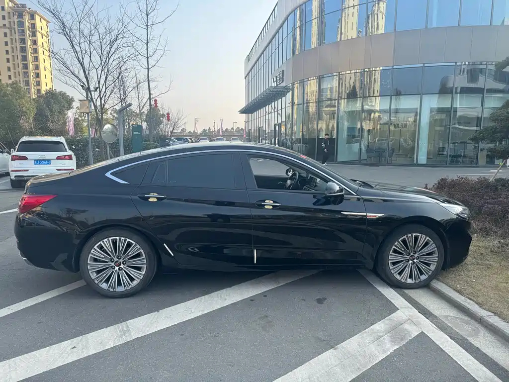 HONGQI H5 2023