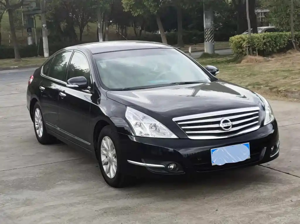 NISSAN TEANA 2009